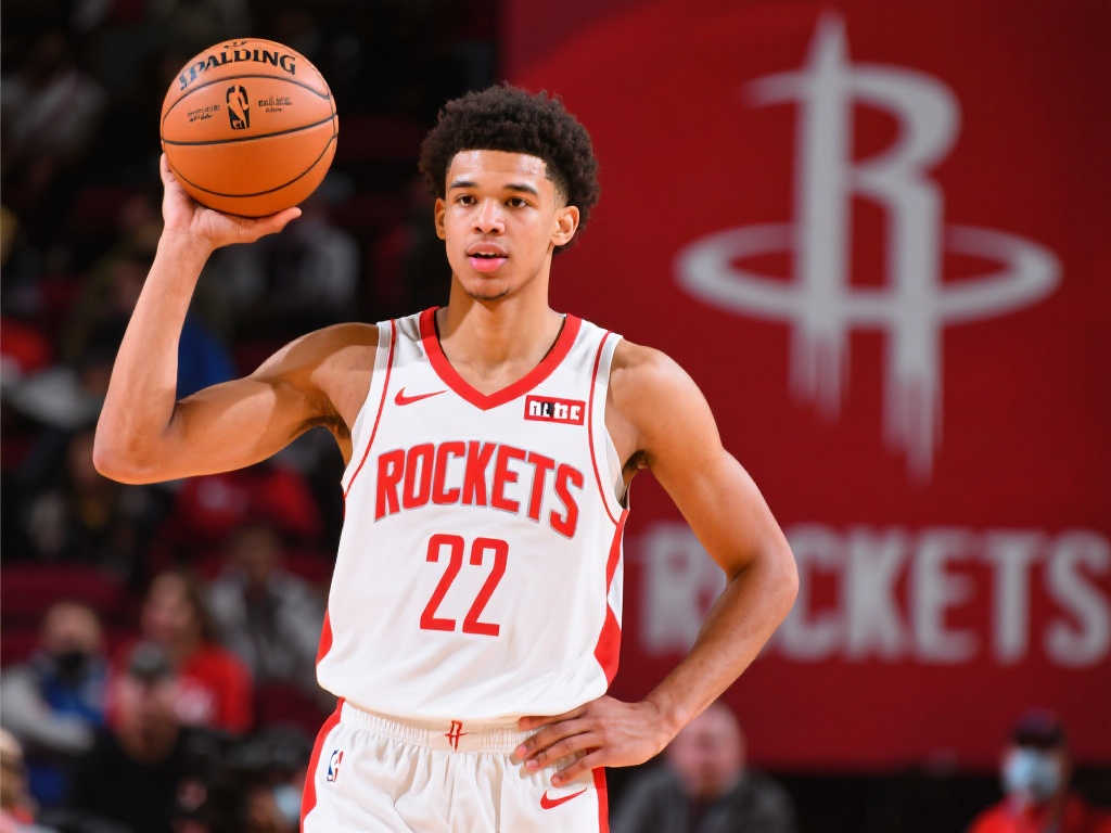 显现出令人 显现出令人