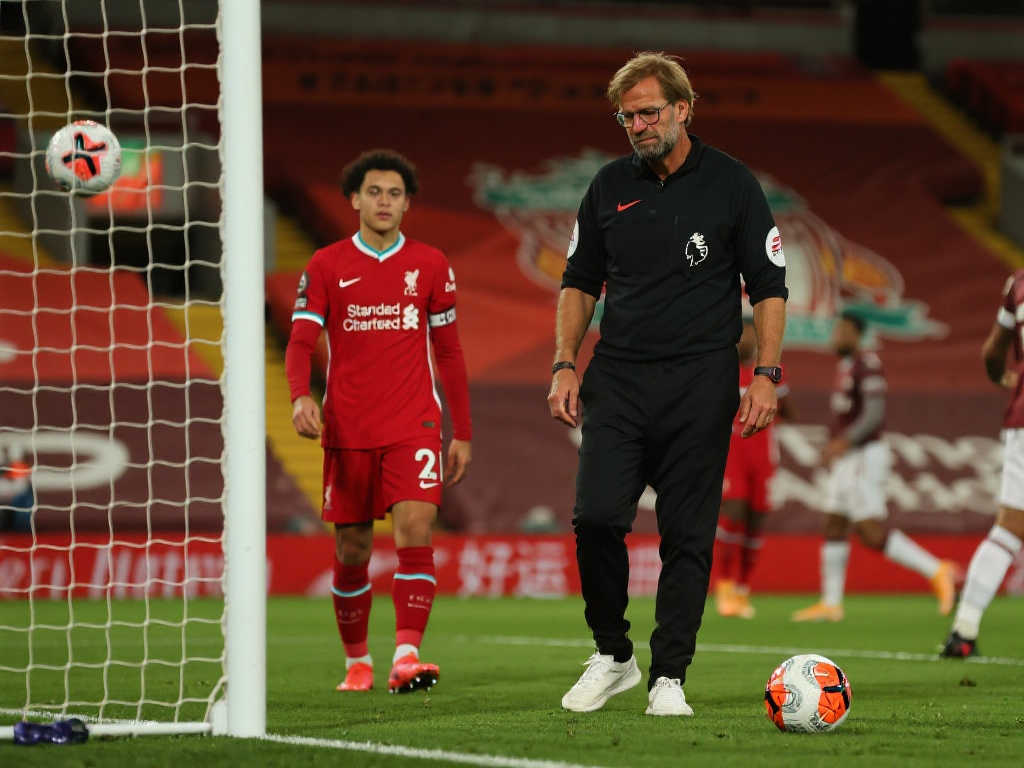 了教练和球 了教练和球